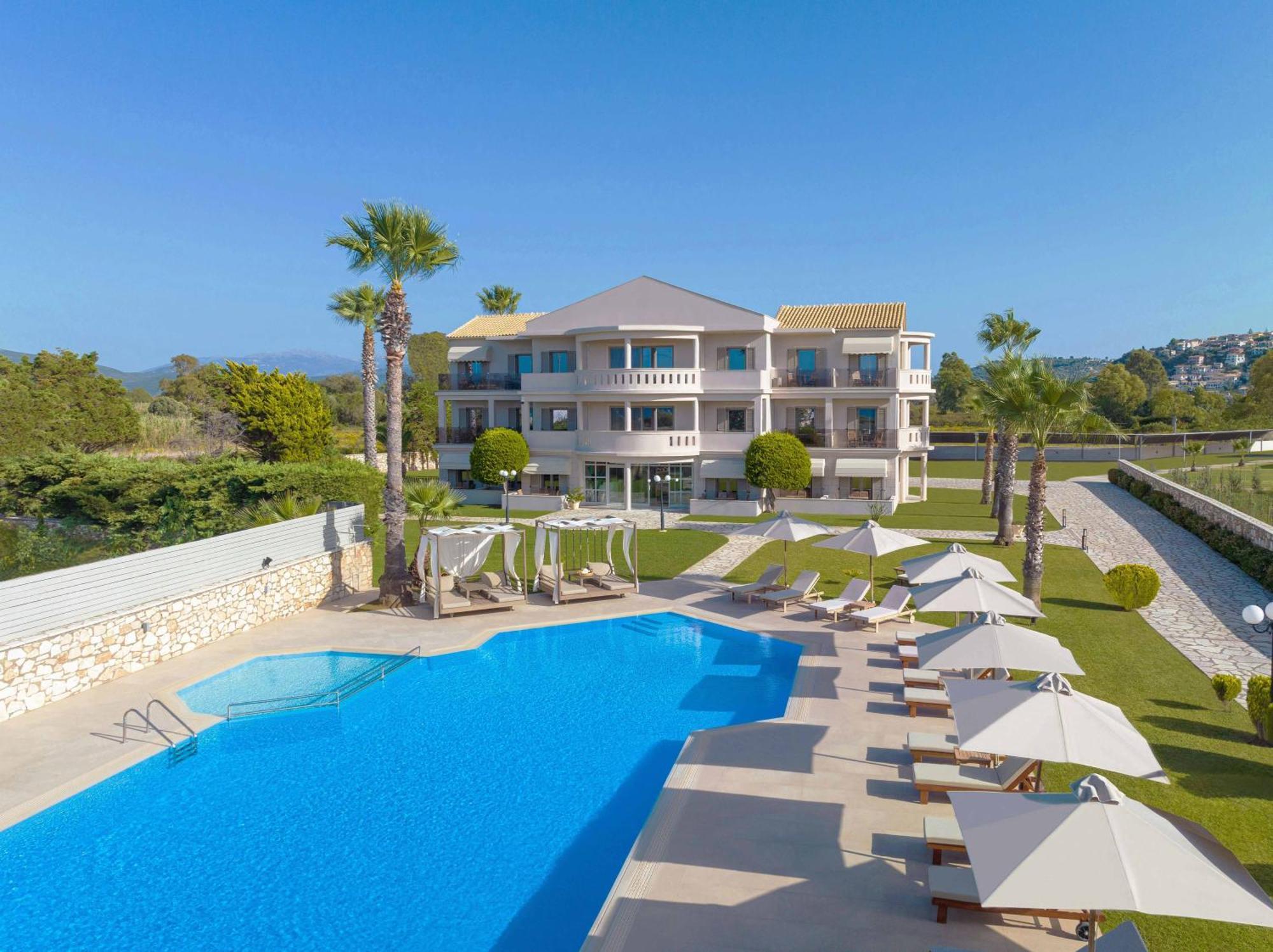 San Giovanni Beach Resort And Suites 圣爱奥尼斯米科 外观 照片